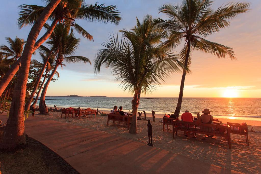 Coucher de soleil sur la plage du VOI Amarina à Nosy Be